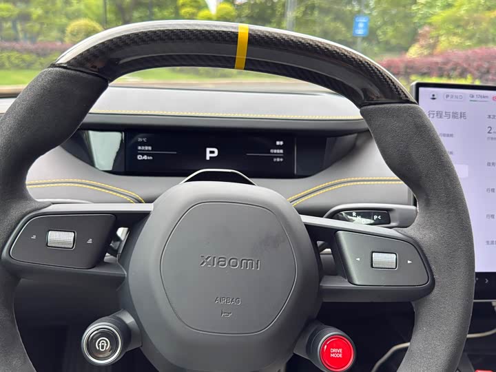 Xiaomi SU7 Ultra, 2025 — фото 8 из 9