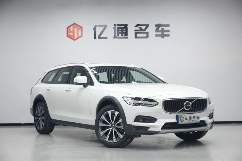 Volvo V90, 2023 — фото 3 из 12