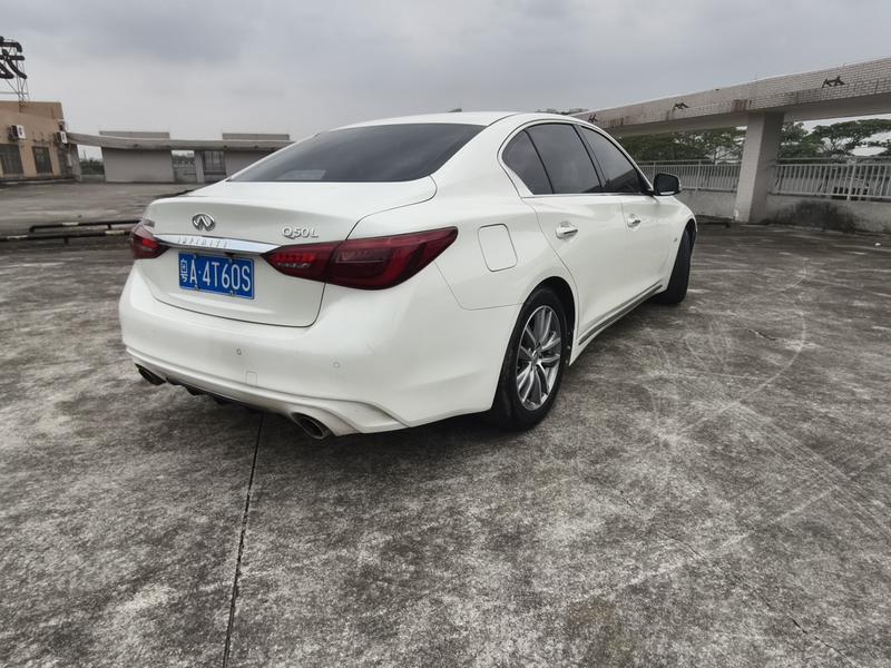 Infiniti Q50L, 2022 — фото 7 из 11