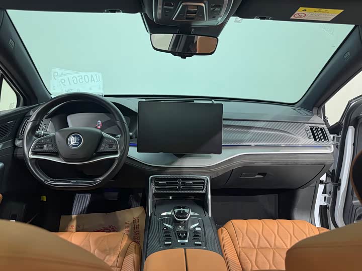 BYD Tang Hybrid/EV, 2022 — фото 7 из 9