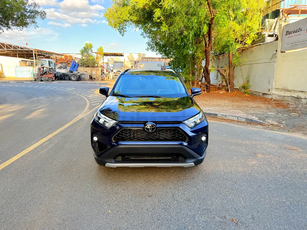 Toyota Rav 4, 2025 — фото 2 из 10