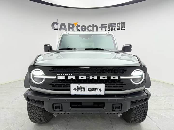 Ford Bronco, 2025 — фото 3 из 9