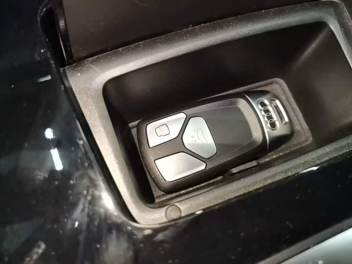 Audi SQ5, 2022 — фото 9 из 9