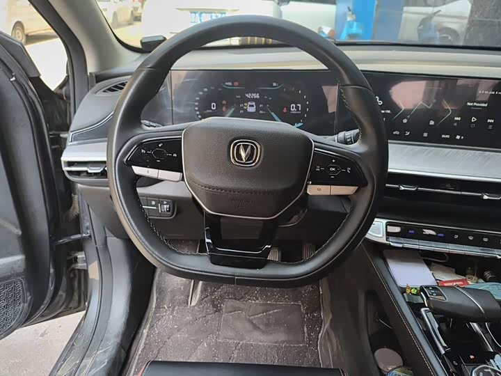 Changan Eado Plus, 2023 — фото 3 из 9