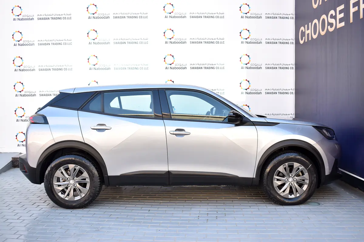 Peugeot 2008, 2023 — фото 4 из 10