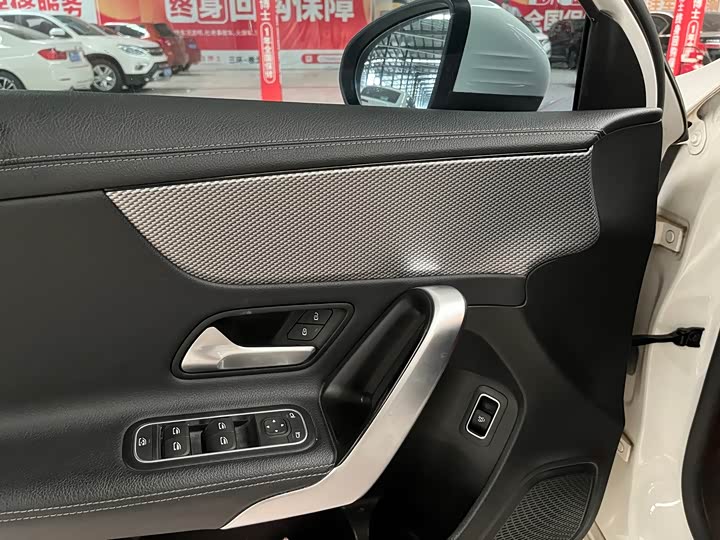 Mercedes-Benz A-Class, 2022 — фото 6 из 9