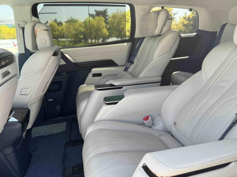 Buick GL8 Century, 2022 — фото 11 из 12