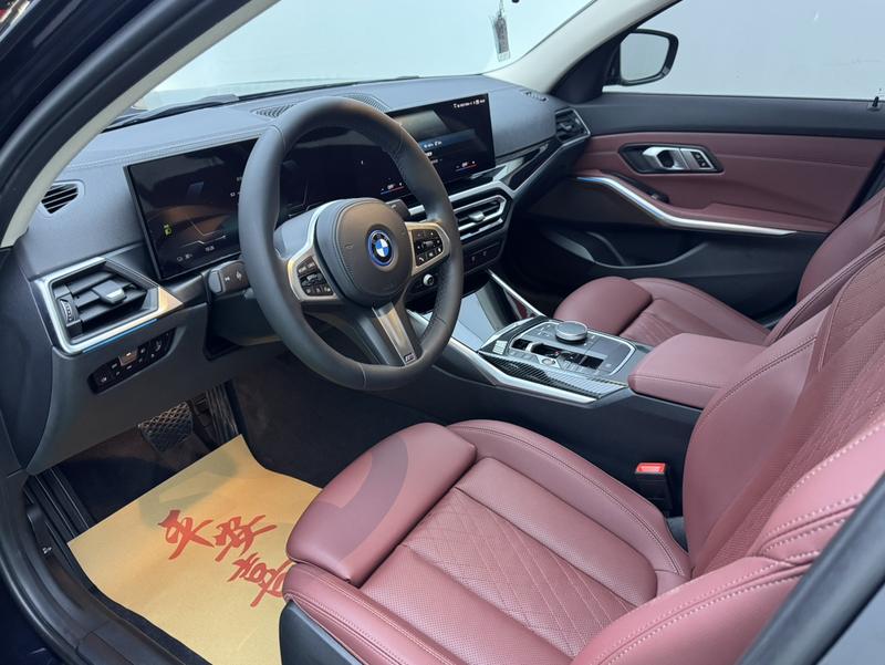 BMW i3, 2023 — фото 10 из 12