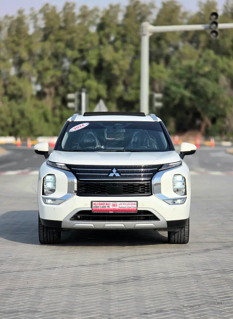 Mitsubishi Outlander, 2024