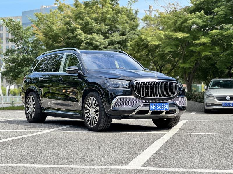 Mercedes-Benz Maybach GLS, 2022 — фото 3 из 12