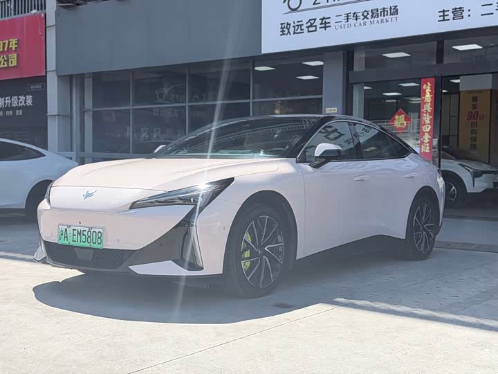 BAIC Arcfox Alpha S5, 2024 — купить в Нижнем Новгороде под ключ