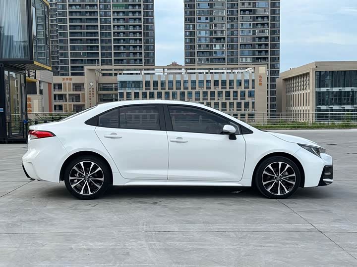 Toyota Levin, 2022 — фото 8 из 9