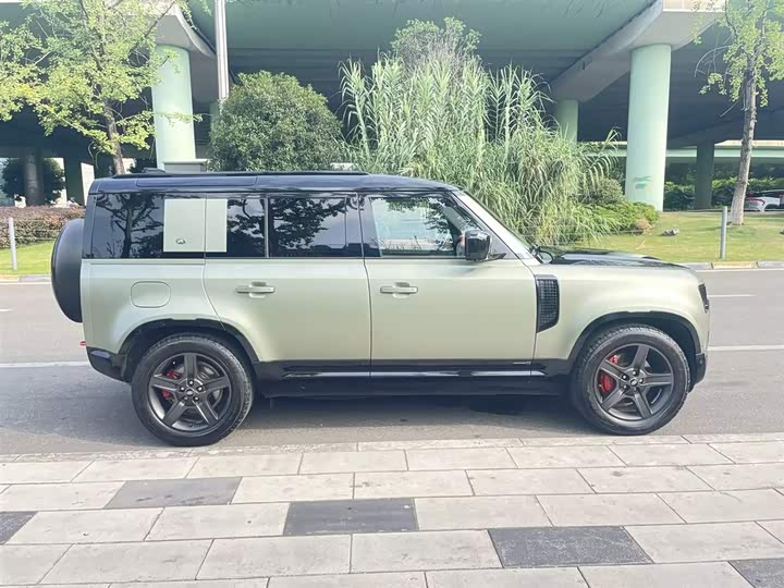 Land Rover Defender, 2023 — фото 5 из 9
