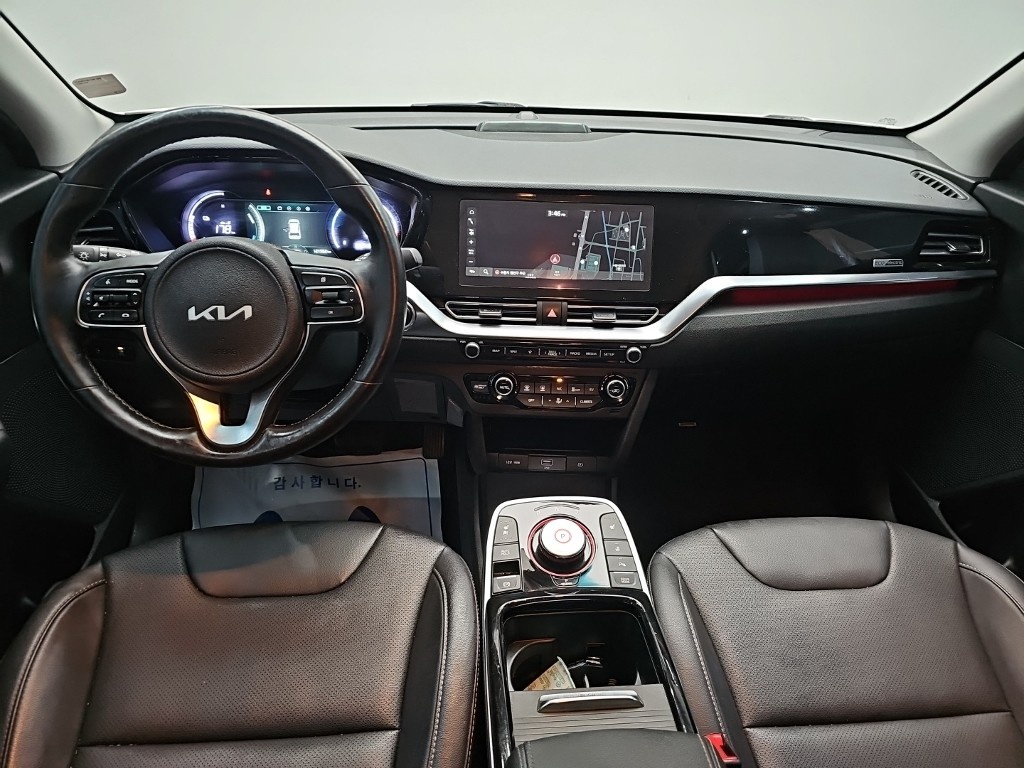 Kia Niro, 2022 — фото 6 из 12