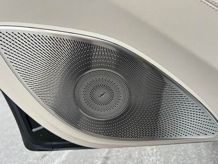 Mercedes-Benz Maybach GLS, 2025 — фото 4 из 10