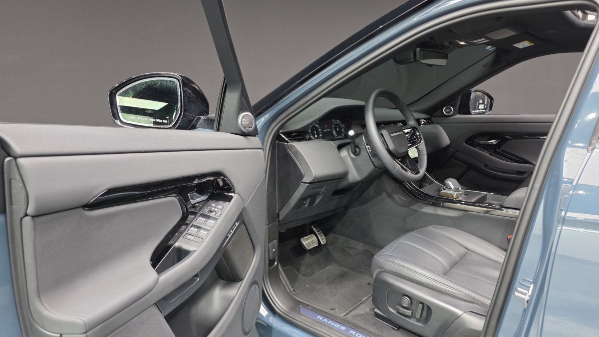 Land Rover Range Rover Evoque, 2024 — фото 10 из 12