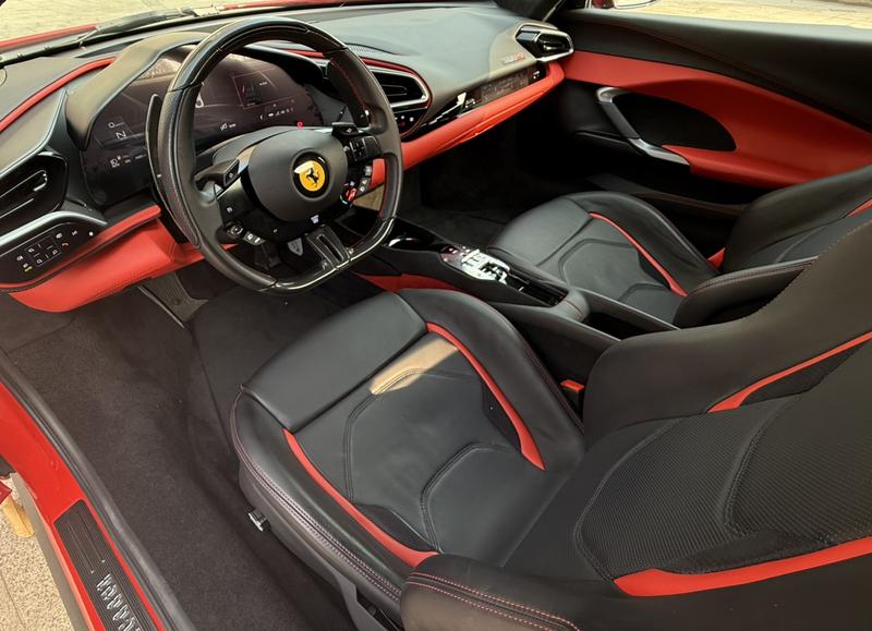 Ferrari 296, 2023 — фото 6 из 7