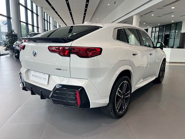 BMW X2, 2025 — фото 5 из 9