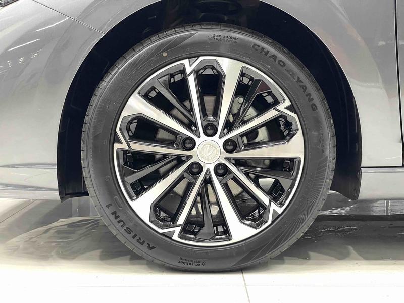 Changan Eado Plus, 2022 — фото 7 из 12