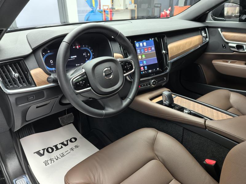 Volvo S90, 2025 — фото 8 из 12