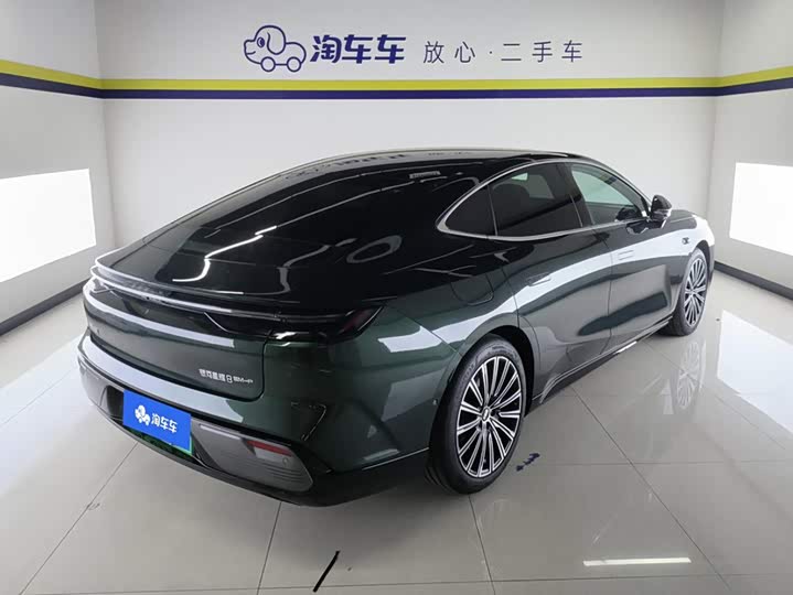 Geely Galaxy Starshine 8 EM-i, 2025 — фото 3 из 9