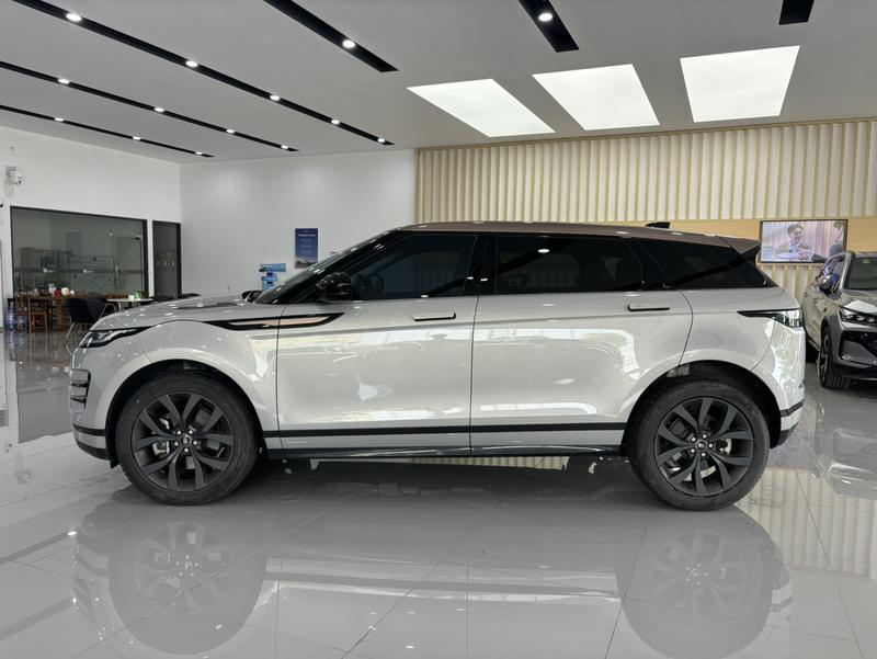 Land Rover Range Rover Evoque L, 2023 — фото 4 из 12