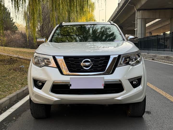 Nissan Terra, 2022 — фото 2 из 12