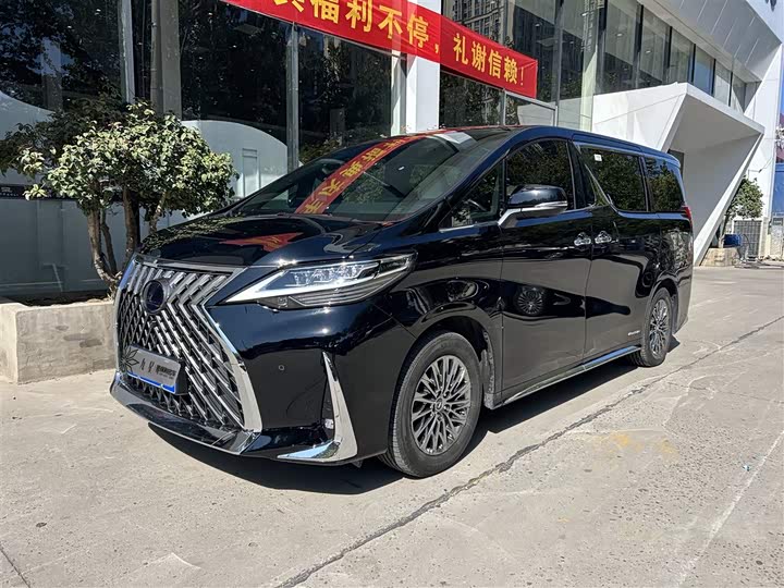 Lexus LM, 2022 — купить в Чебоксарах под ключ