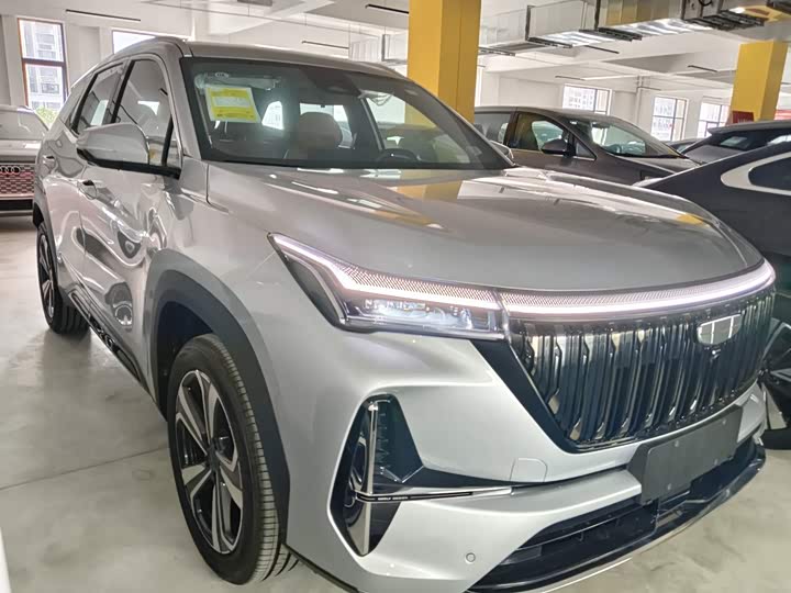 Geely Atlas L, 2026 — фото 4 из 9