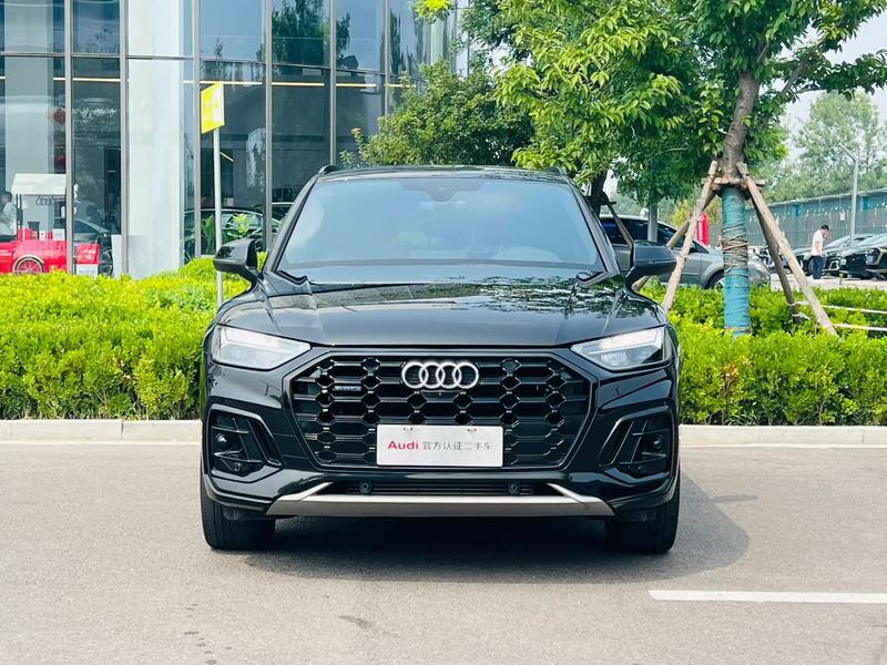 Audi Q5L, 2023 — фото 2 из 9
