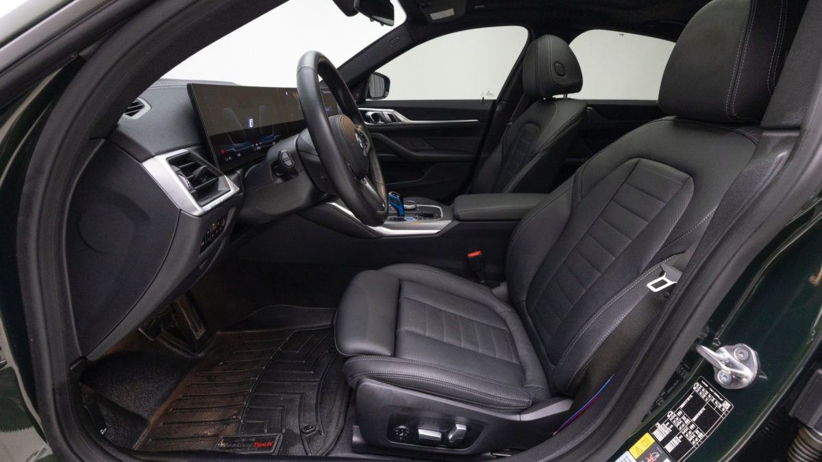 BMW i4, 2022 — фото 10 из 12