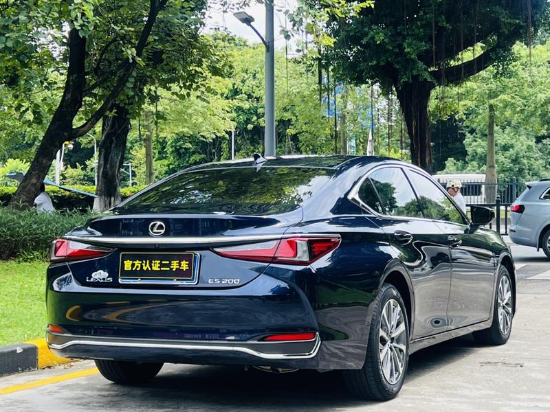 Lexus ES, 2022 — фото 6 из 12