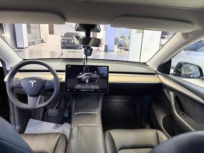 Tesla Model Y, 2022 — фото 6 из 9