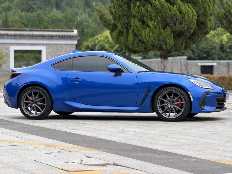 Subaru BRZ, 2022 — фото 7 из 12