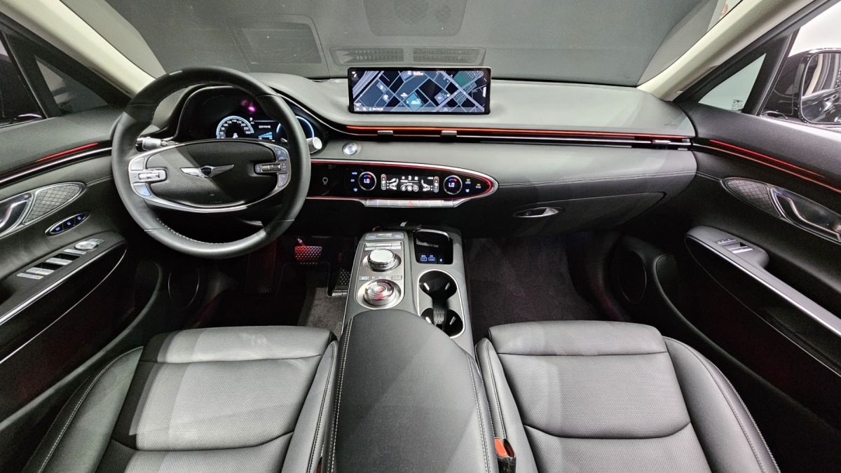 Genesis GV70, 2022 — фото 6 из 12