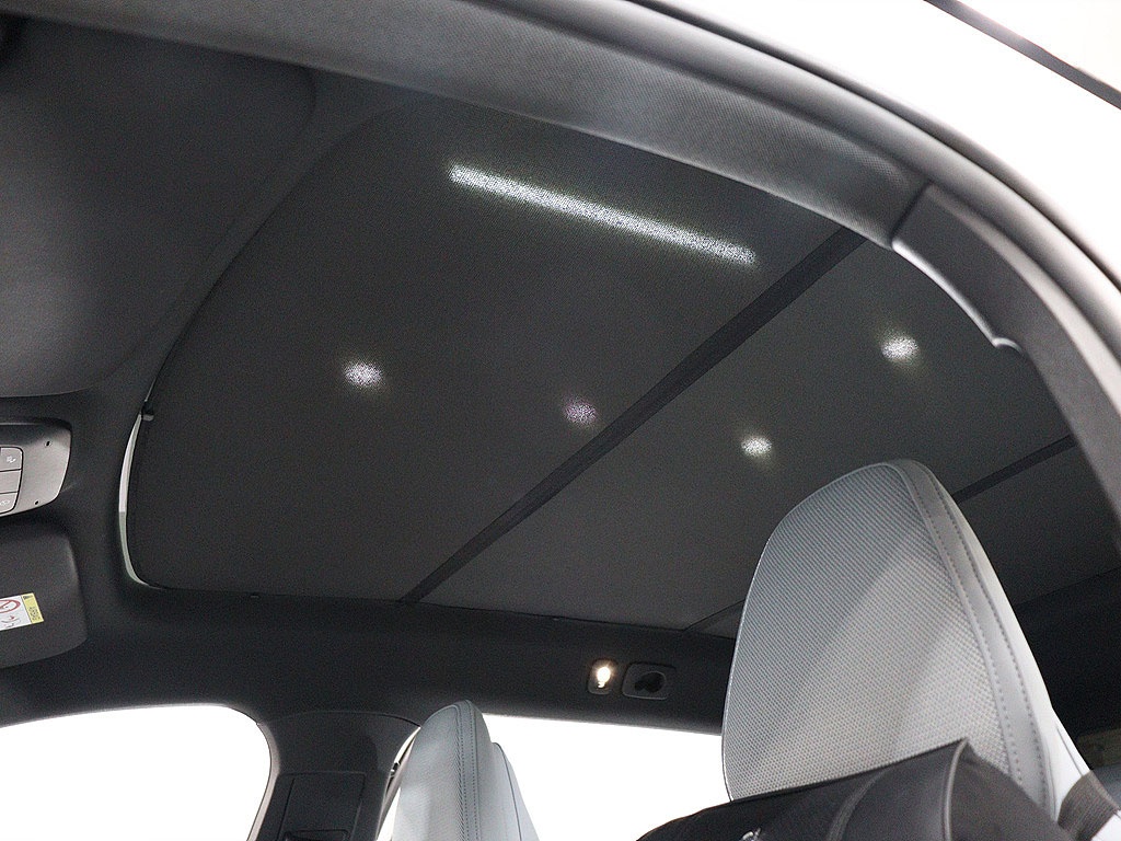 Volvo EX30, 2025 — фото 12 из 12