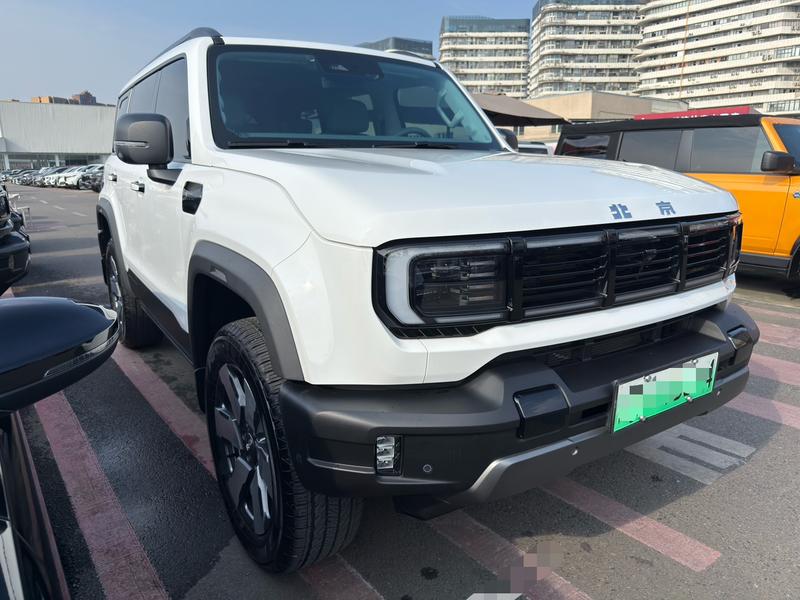 BAIC Beijing BJ40 Hybrid, 2025 — фото 3 из 12