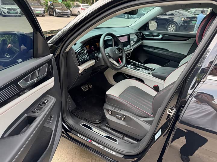 Volkswagen Teramont X, 2023 — фото 7 из 12