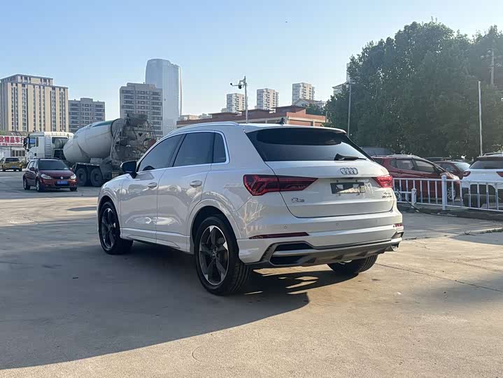 Audi Q3, 2022 — фото 4 из 9