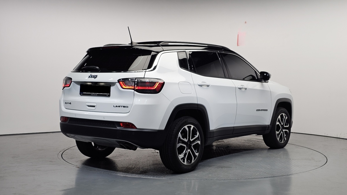 Jeep Compass, 2022 — фото 2 из 12