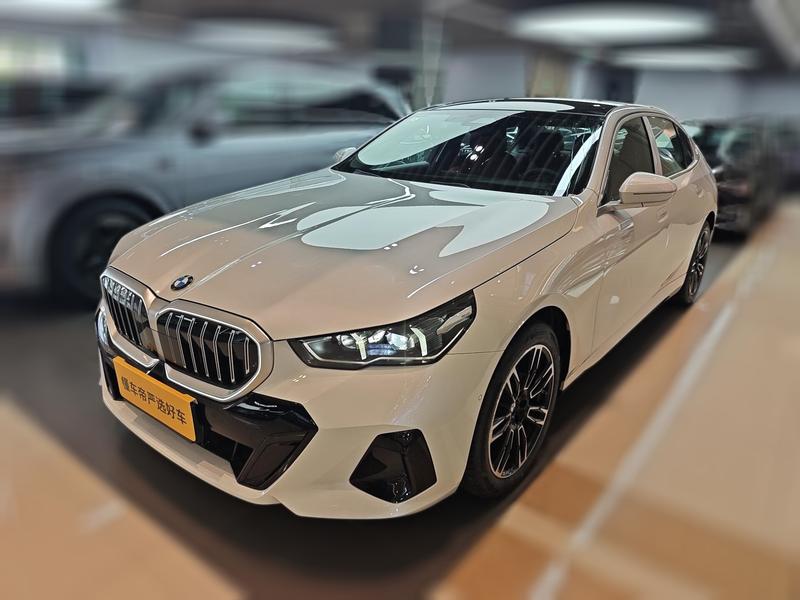 BMW 5 Series, 2025 — купить в Твери под ключ