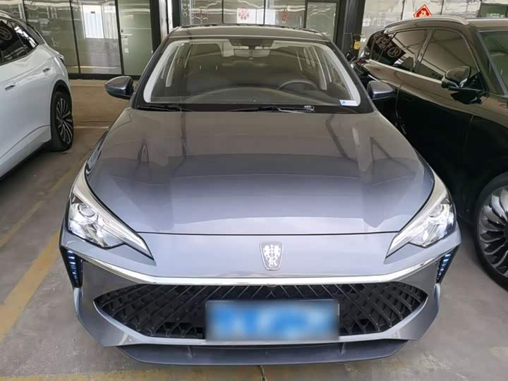 Roewe i5, 2025 — фото 3 из 9