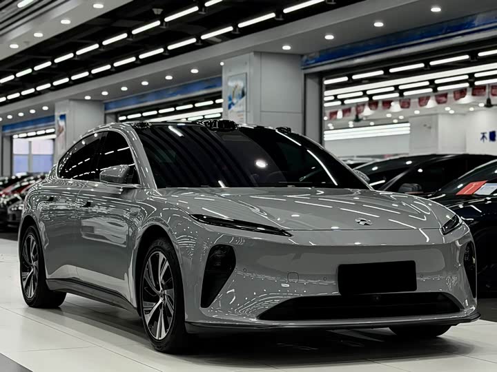 Nio ET5, 2024 — фото 3 из 9