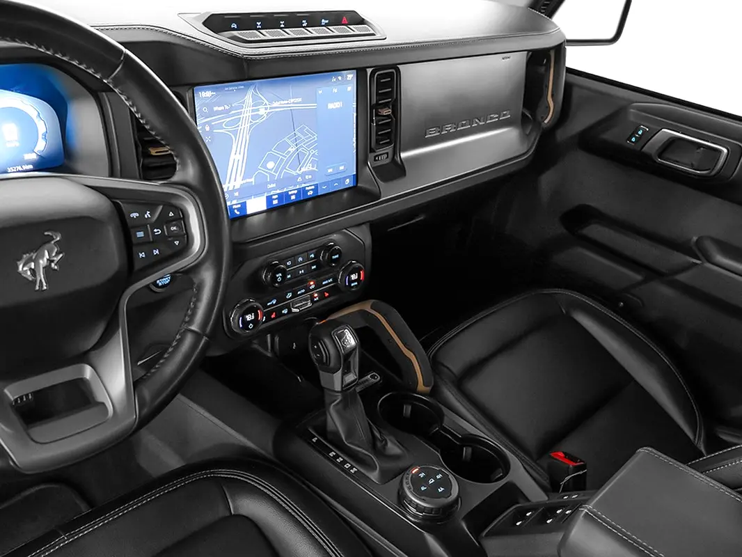 Ford Bronco, 2025 — фото 9 из 10
