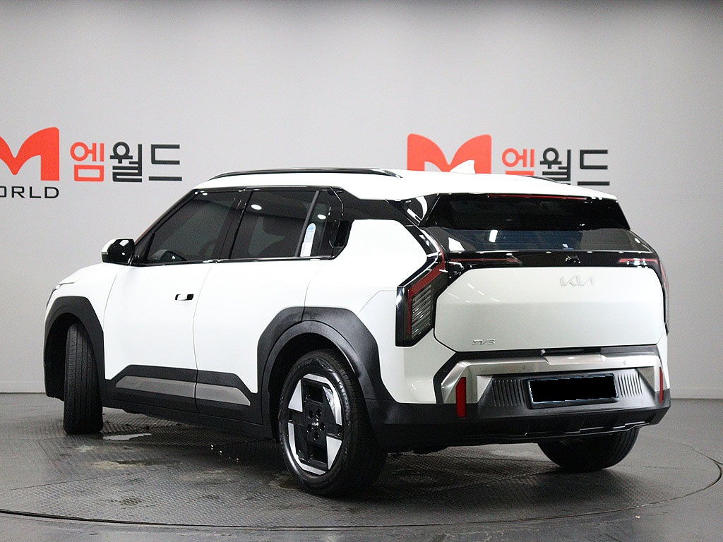 Kia EV3, 2024 — фото 4 из 12