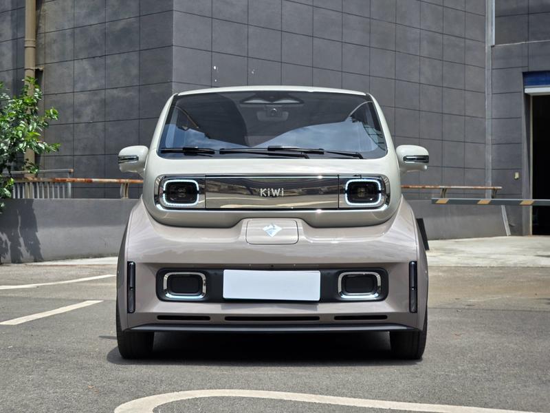 Baojun KiWi EV, 2022 — фото 2 из 12