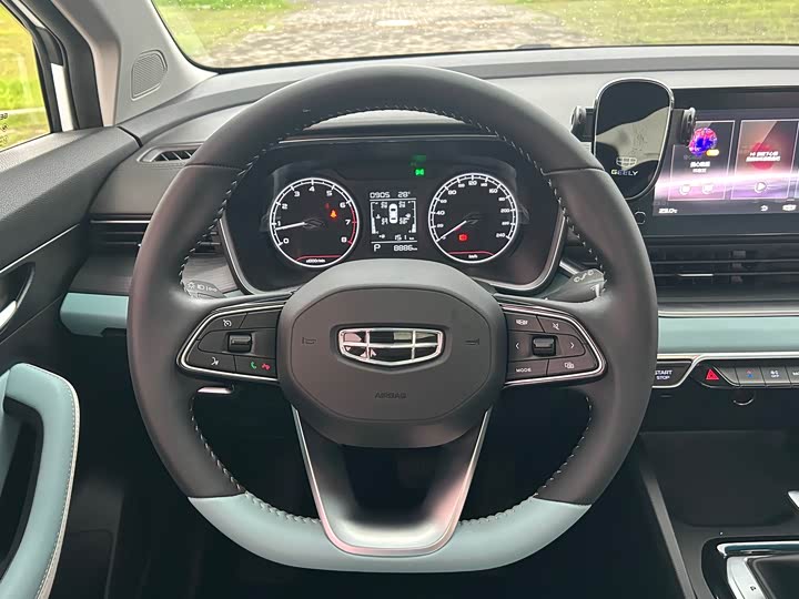 Geely Emgrand GS, 2023 — фото 6 из 9
