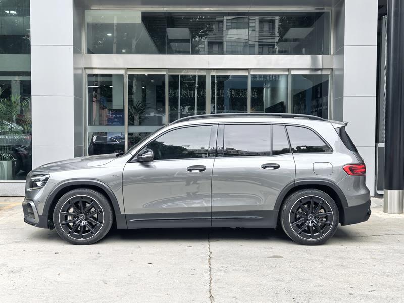 Mercedes-Benz GLB-Class AMG, 2024 — фото 4 из 12