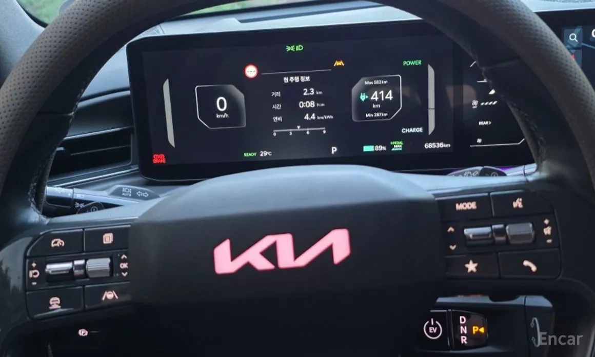 Kia EV9, 2023 — фото 8 из 8