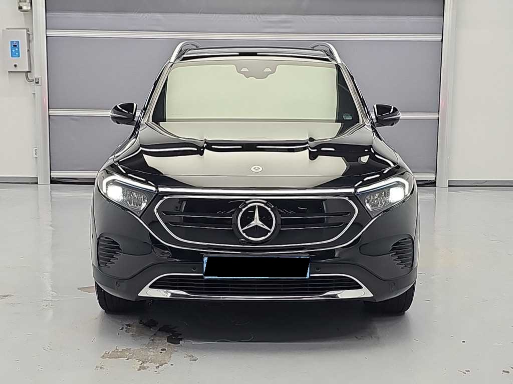 Mercedes-Benz EQB, 2023 — фото 2 из 12
